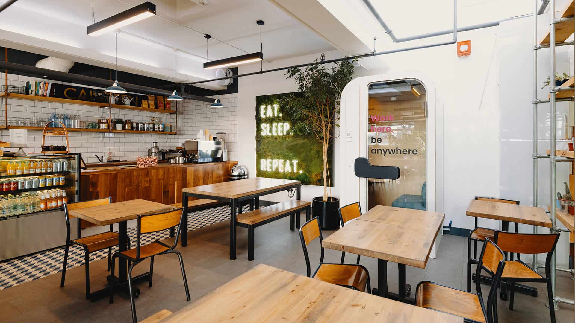 commercial painting decorating contractor